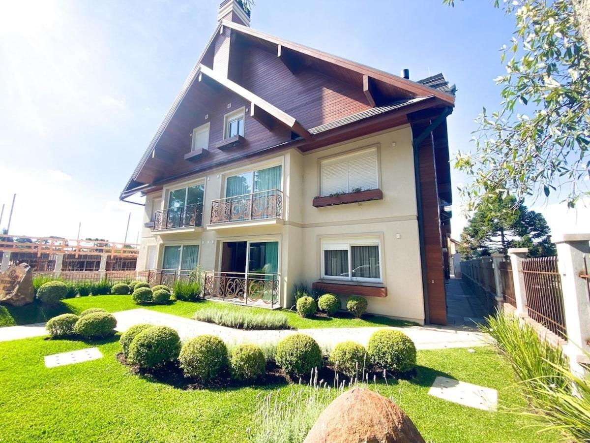 Rosa Edificio Vivere Canela Bilik gambar