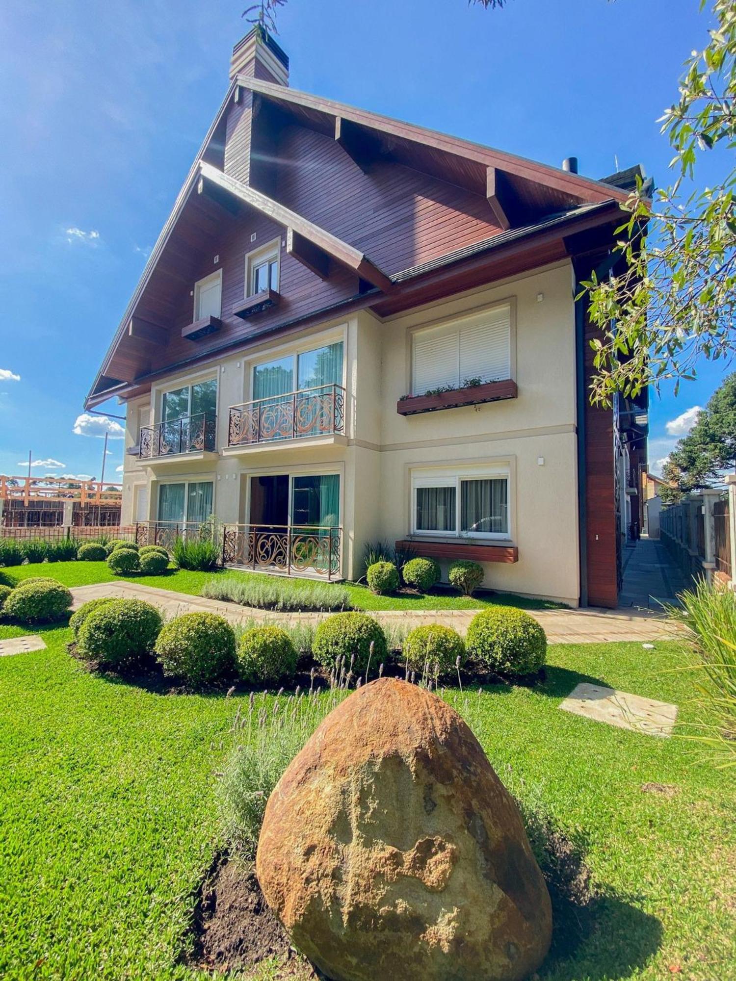 Rosa Edificio Vivere Canela Bilik gambar